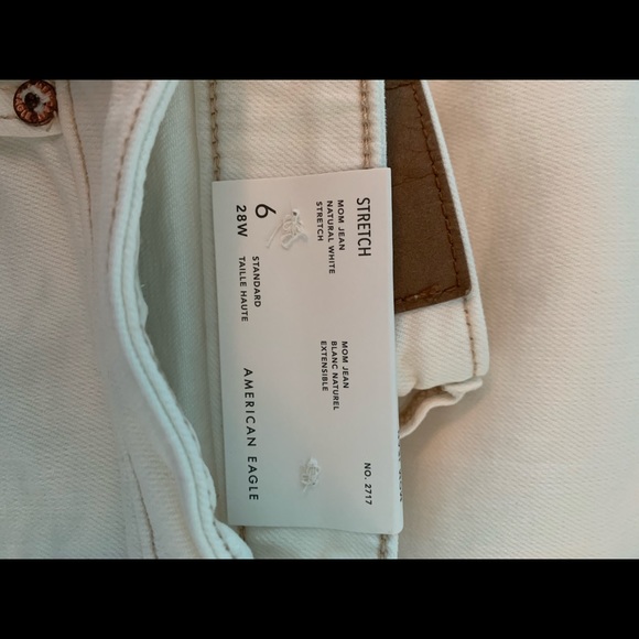 NWT american eagle stretch MOM JEAN - Picture 3 of 6